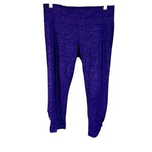 Athleta Purple Ruched Capri Leggings M Quiet Luxury Athleisure Yoga Core Fit